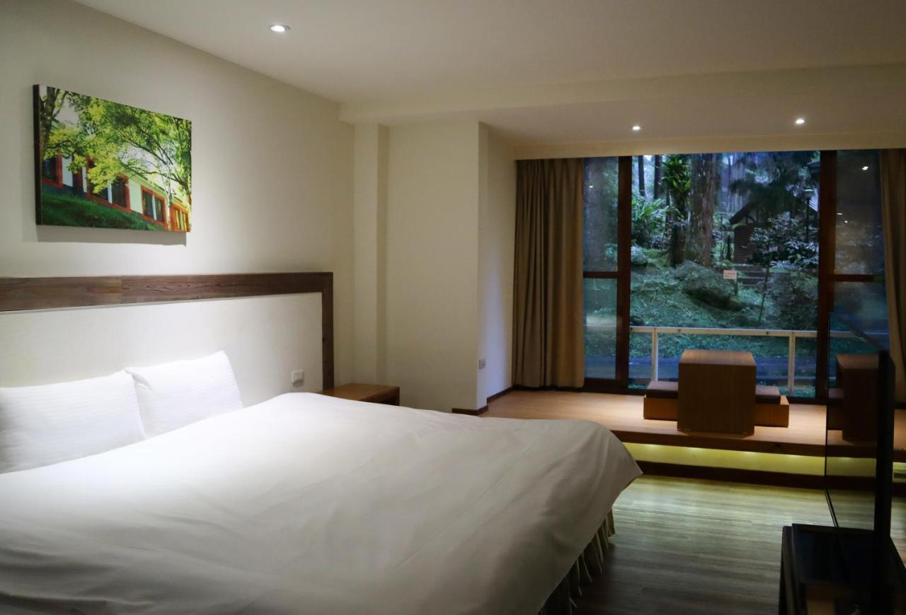 Howard Resort Xitou Lago Lago Lugu Esterno foto
